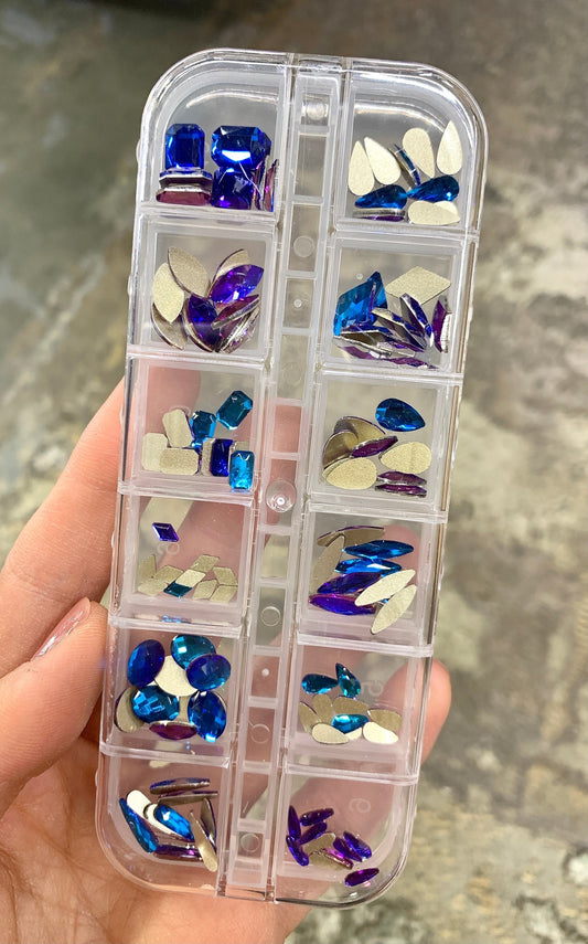 Set of 12 Radiant Blue Rhinestones